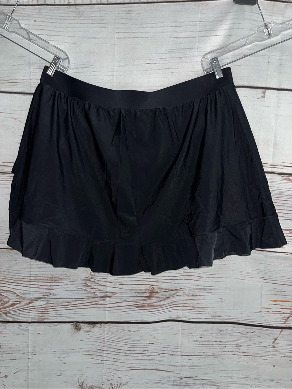 Bloomchic NWT Size 26 Black Ruffle Hem Bathing Suit Swim Skirt w/ Inner Panty - Picture 2 of 3